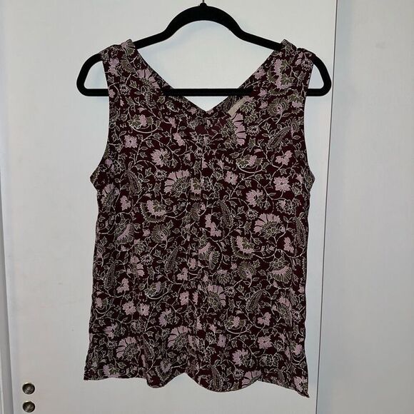 LOFT Women’s Purple Floral Pattern Tank Top Blouse Size Small EUC - Picture 1 of 9